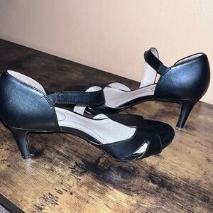 Lifestride Women's Mega Dress Sandal Heel 11W Wide